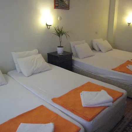 Paris 3*
