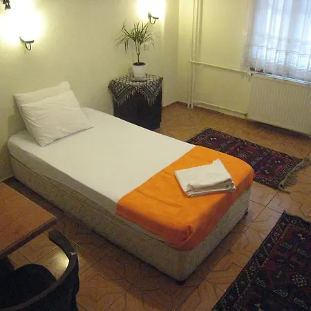 Paris 3* Selçuk